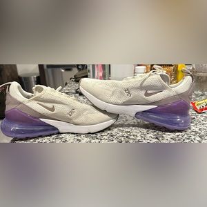 Nike Air Max 270 size 8